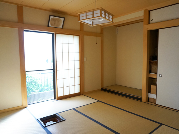 趣のある和室。室内はとーってもきれいにお使いです。