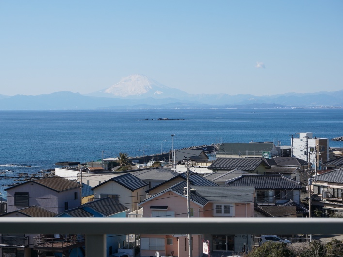 バルコニーからの眺望。富士山、どっどーん！