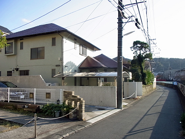 現況、古家あり。