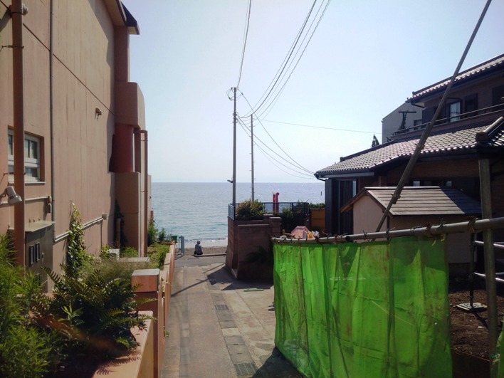 海への近さったら。
