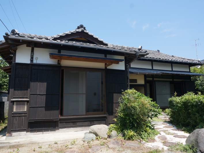 外観。佇まいが素晴らしい。