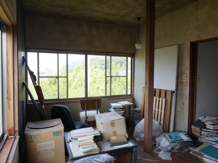 小屋の2階へ上がると、高まる期待感！