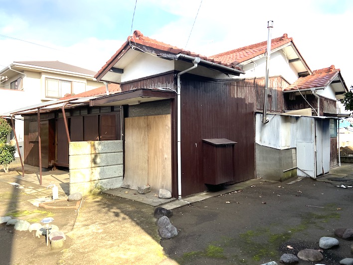 平屋付売地です。平屋をリノベ！絶対楽しいです！