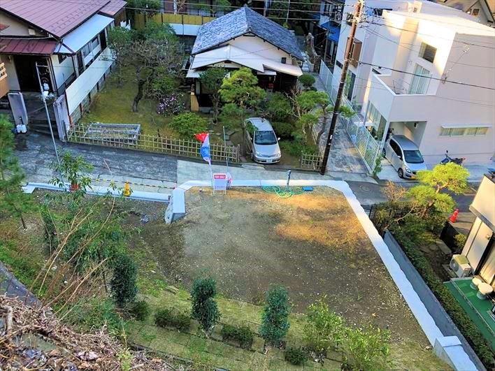 敷地全景を上空から撮影。