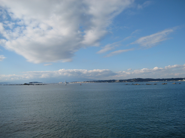 徒歩30秒で海が広がる