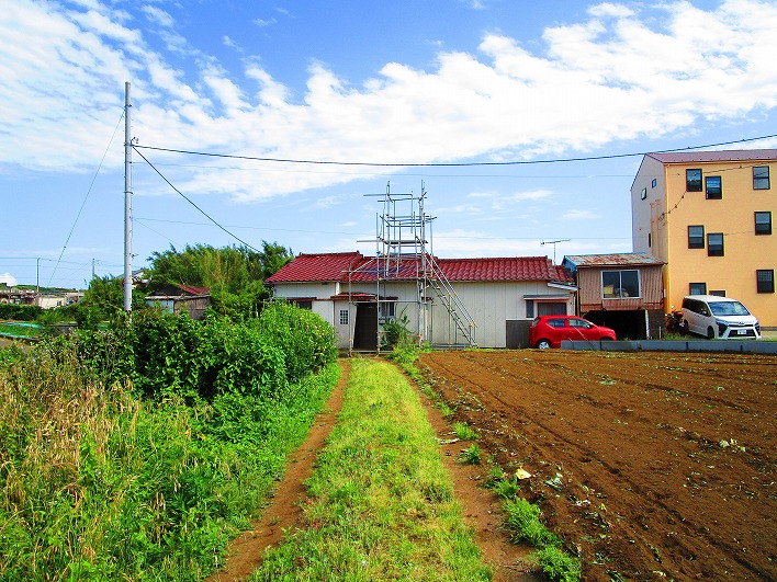 畑からのこの景色、和みます。