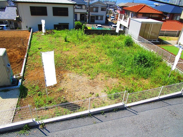 いい形の旗竿地。海からも近く風通しも良いです。