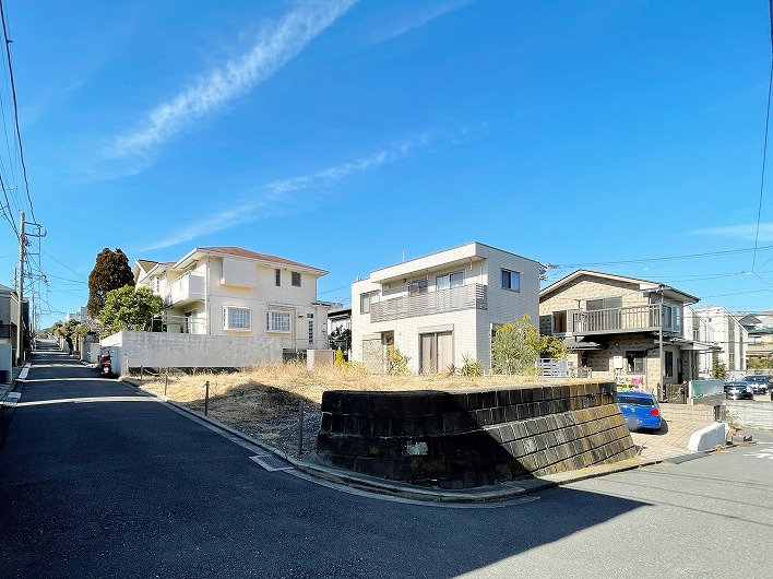 この広々角地！風が抜けてとてもきもちいいです。