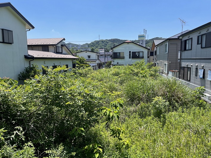 駅はすぐそばにありながらこの静けさは東逗子ならでは。