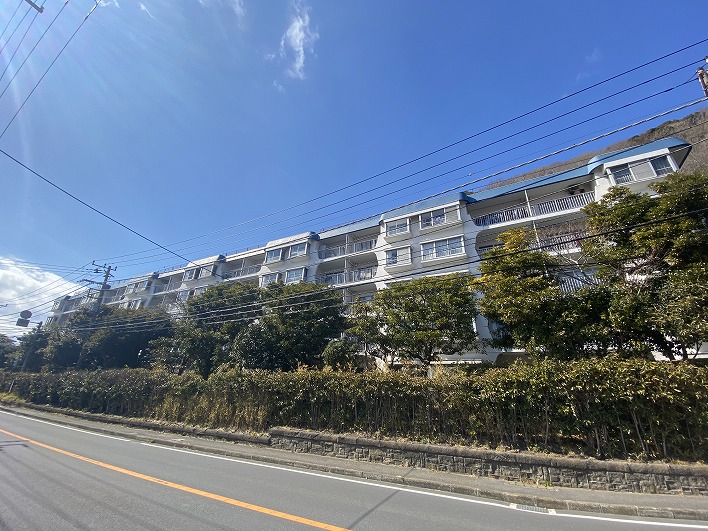 葉山町一色のシンボル的な佇まい。