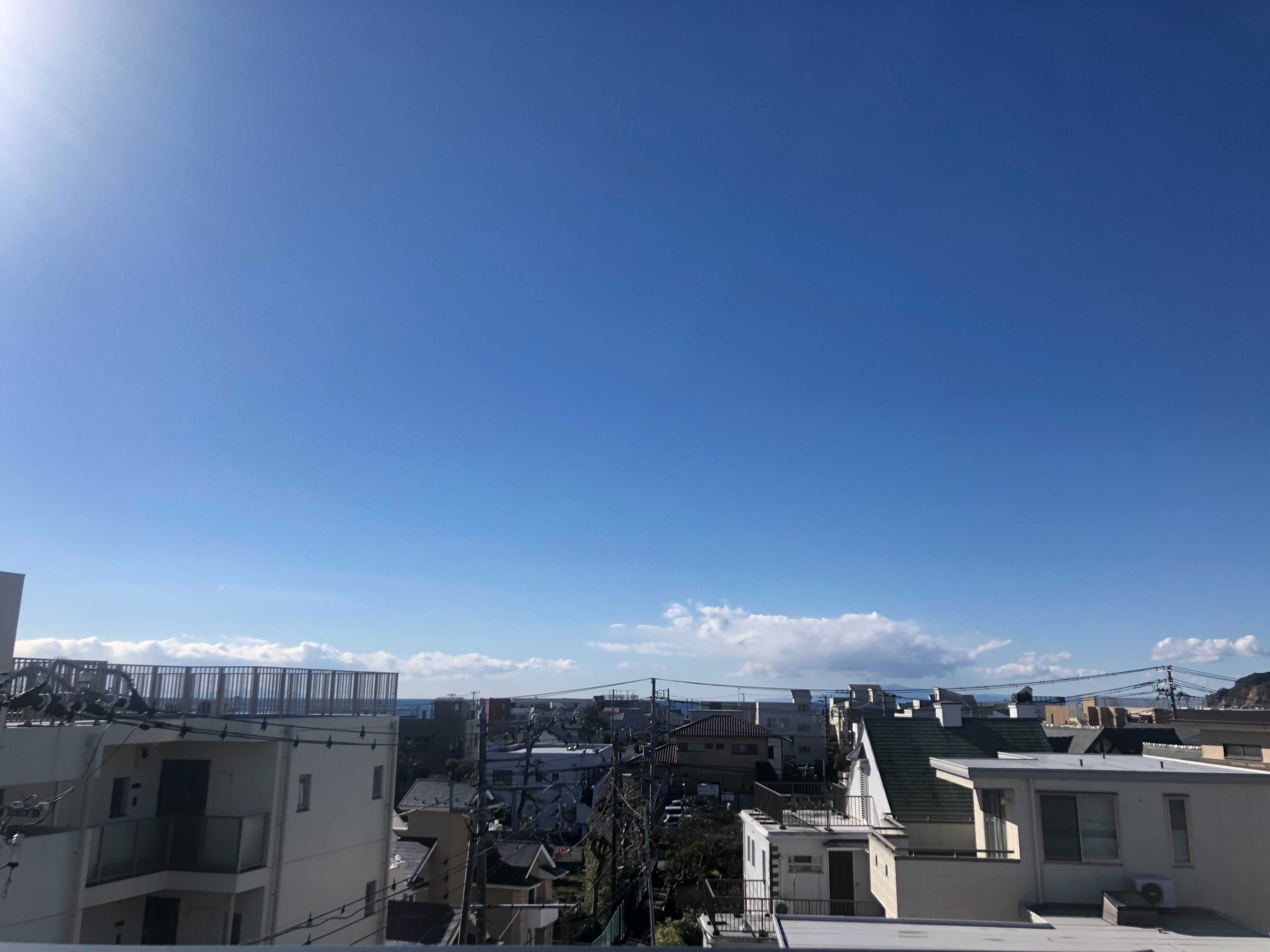 眺めが最高なルーフトップバルコニー　海が見えてます！