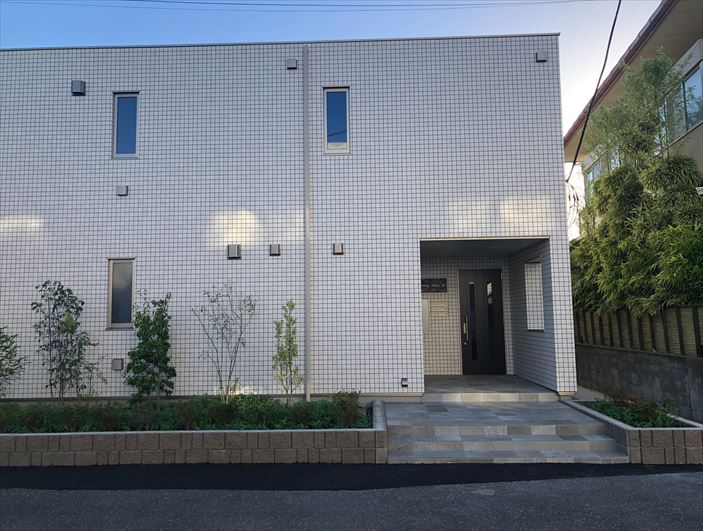 外観　スッキリ高級感