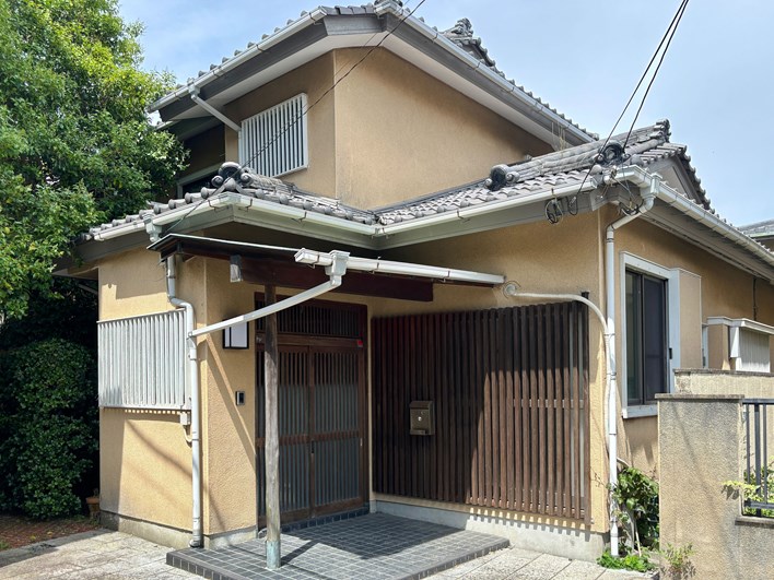 自然豊かなまちに馴染む日本家屋。次の住まい手を探しています。