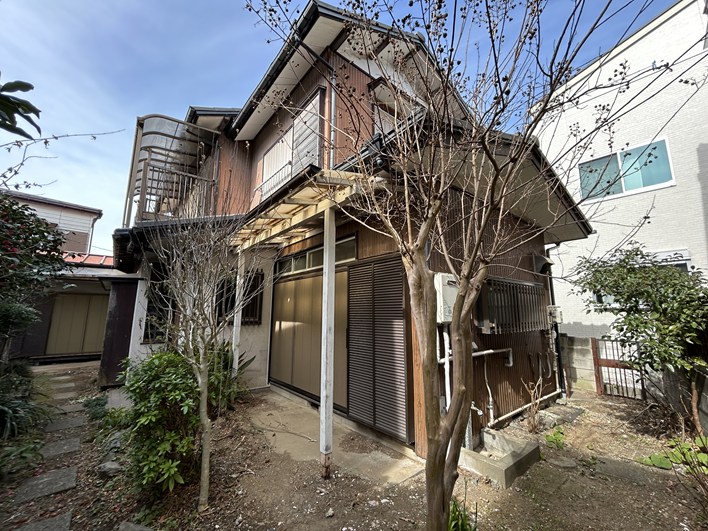 リノベ向きな既存建物。